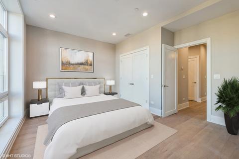 1017 E 62nd St, Chicago, IL 60637 photo 9