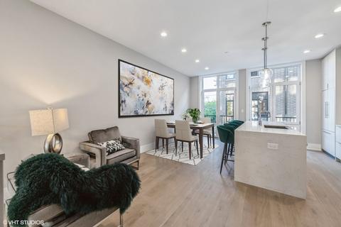 1017 E 62nd St, Chicago, IL 60637 photo 7