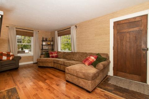 20 Broadway Pl, Normal, IL 61761 photo 5