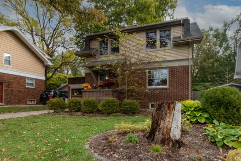 20 Broadway Pl, Normal, IL 61761 photo 2