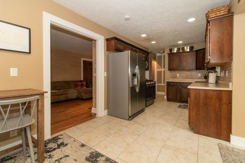 20 Broadway Pl, Normal, IL 61761 photo 10