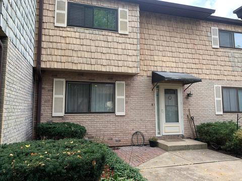 494 W Lodge Trl, Wheeling, IL 60090 photo 1