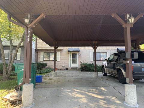 494 W Lodge Trl, Wheeling, IL 60090 photo 2