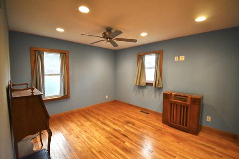 435 E Fay Ave, Addison, IL 60101 photo 14