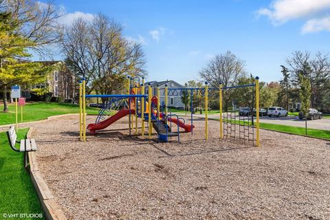 2091 Danbury Pl, Hoffman Estates, IL 60169 photo 17