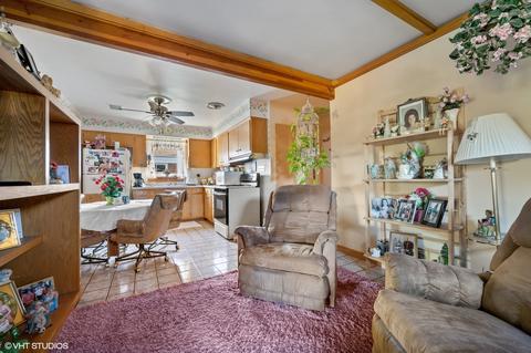 148 E Quincy St, Riverside, IL 60546 photo 6