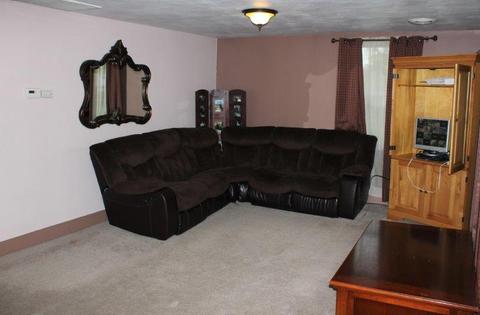 810 W Park St, Morrison, IL 61270 photo 3