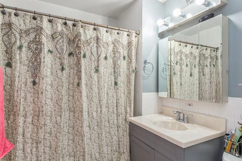 2306 Algonquin Rd #11, Rolling Meadows, IL 60008 photo 9