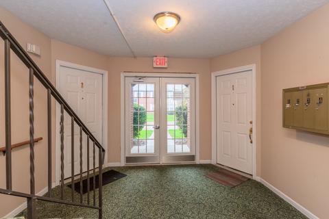 1716 Rockingham Dr #A7, Normal, IL 61761 photo 2