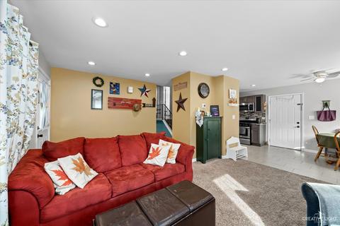 22 Greenfield Rd, Montgomery, IL 60538 photo 6