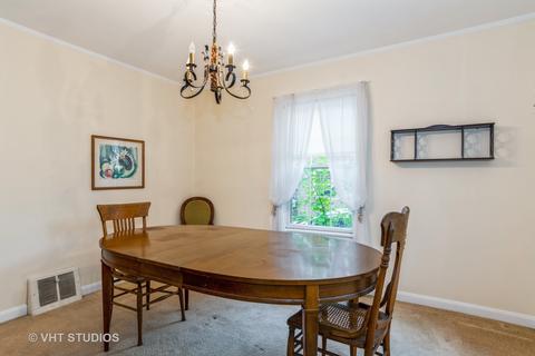1932 E Indiana St, Wheaton, IL 60187 photo 5