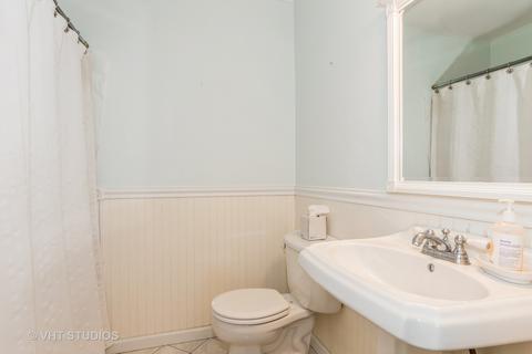 1932 E Indiana St, Wheaton, IL 60187 photo 11