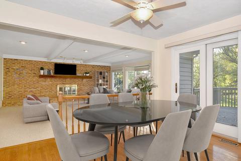 29 W611 Sunset Ridge Dr, Bartlett, IL 60103 photo 9