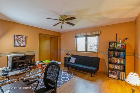 4325 Eisenhower Cir, Hoffman Estates, IL 60192 photo 14