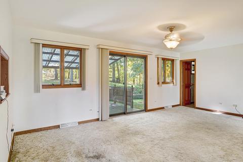22800 Oakland Dr, Steger, IL 60475 photo 7
