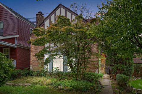 614 Forest Ave, Evanston, IL 60202 photo 1