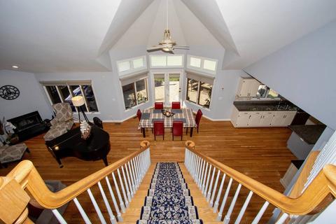 2274 Douglas Ave, Des Plaines, IL 60018 photo 17