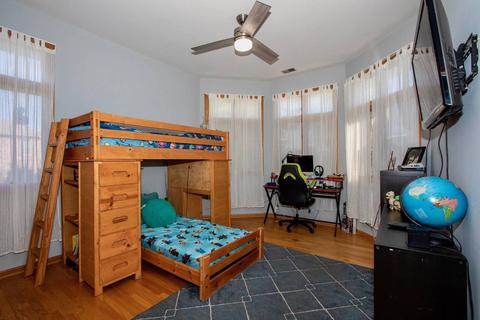 2274 Douglas Ave, Des Plaines, IL 60018 photo 16