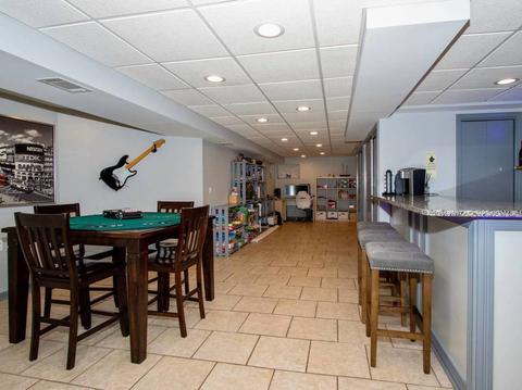 2274 Douglas Ave, Des Plaines, IL 60018 photo 22