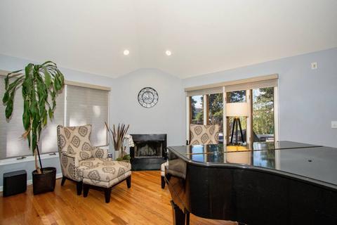 2274 Douglas Ave, Des Plaines, IL 60018 photo 14