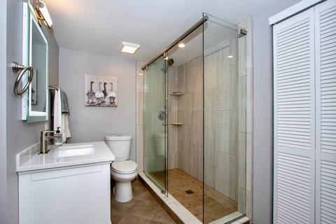 2274 Douglas Ave, Des Plaines, IL 60018 photo 23