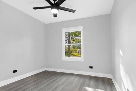 1902 E Yuma Ln, Mount Prospect, IL 60056 photo 14