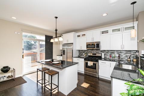 441 E 44th St, Chicago, IL 60653 photo 7