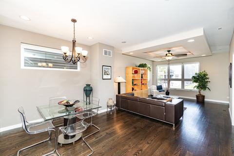 441 E 44th St, Chicago, IL 60653 photo 9