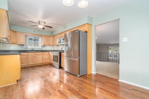 15253 Walnut Rd, Oak Forest, IL 60452 photo 7