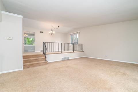 15253 Walnut Rd, Oak Forest, IL 60452 photo 5
