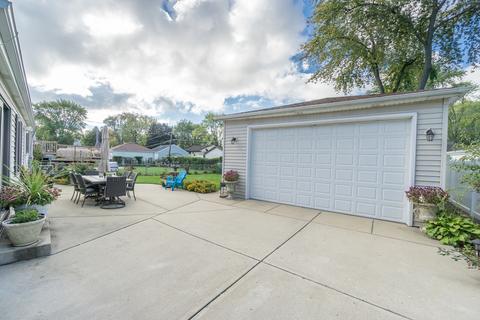 1045 Valley Stream Dr, Wheeling, IL 60090 photo 33