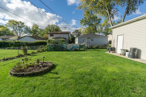 1045 Valley Stream Dr, Wheeling, IL 60090 photo 28