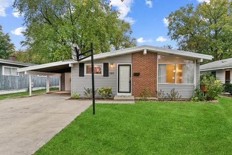 385 Meadowbrook Ln, Wheeling, IL 60090 photo 1
