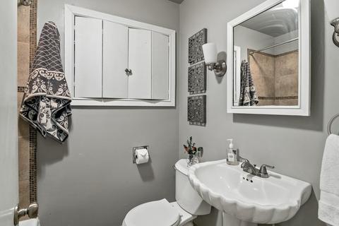 385 Meadowbrook Ln, Wheeling, IL 60090 photo 15