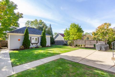 11 E Pine Ave, Roselle, IL 60172 photo 40