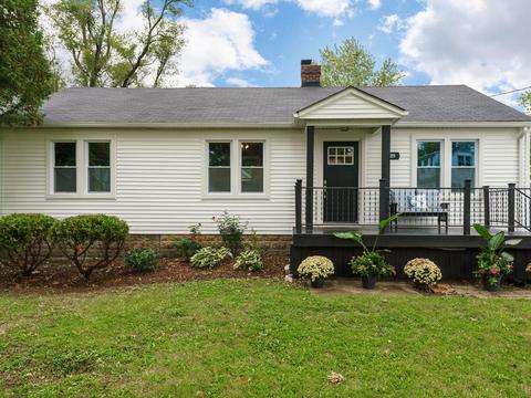 609 E 12th St, Lockport, IL 60441 photo 1