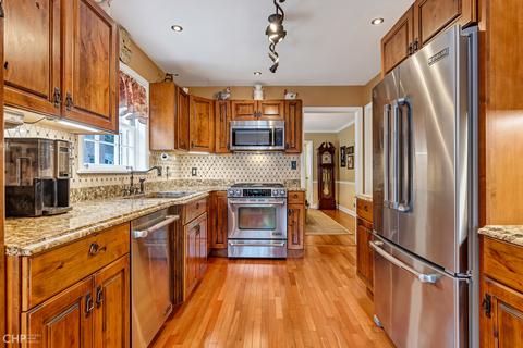 9237 S Pleasant Ave, Chicago, IL 60643 photo 18