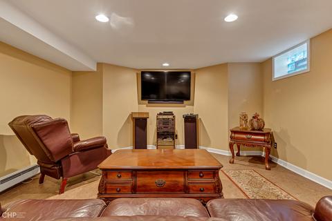 9237 S Pleasant Ave, Chicago, IL 60643 photo 35