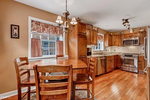 9237 S Pleasant Ave, Chicago, IL 60643 photo 19