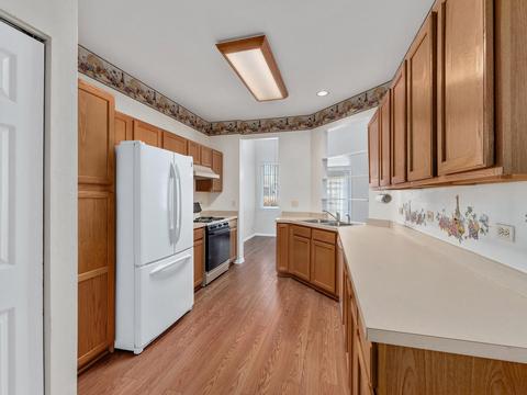 3085 Anton Dr, Aurora, IL 60504 photo 9