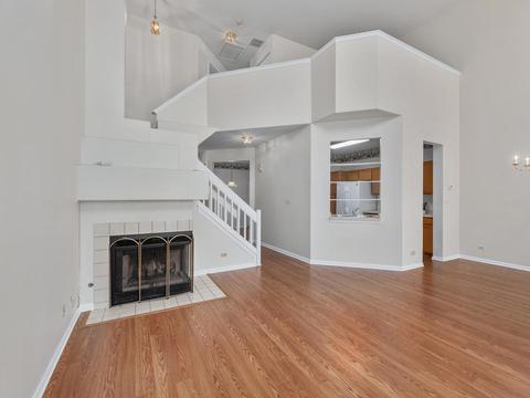 3085 Anton Dr, Aurora, IL 60504 photo 4