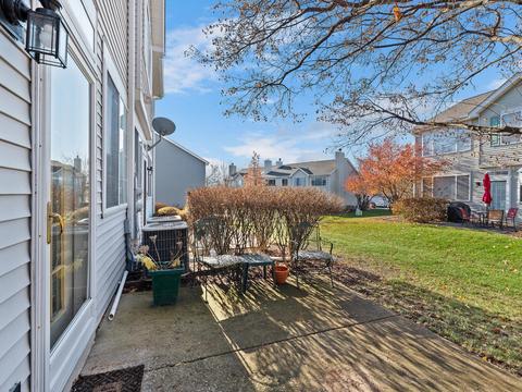 3085 Anton Dr, Aurora, IL 60504 photo 16