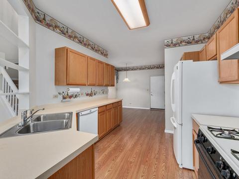 3085 Anton Dr, Aurora, IL 60504 photo 10