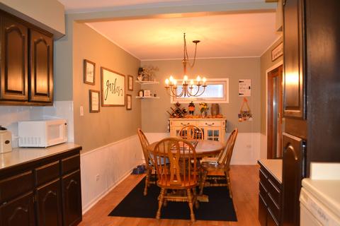 6409 Forestview Dr, Oak Forest, IL 60452 photo 5