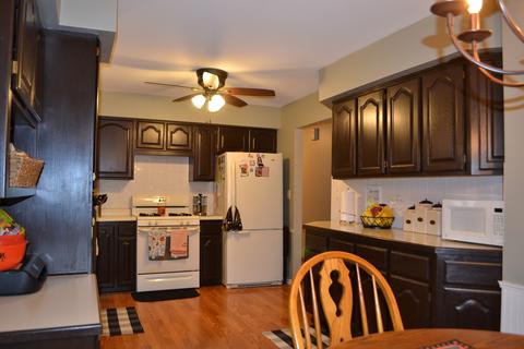 6409 Forestview Dr, Oak Forest, IL 60452 photo 4