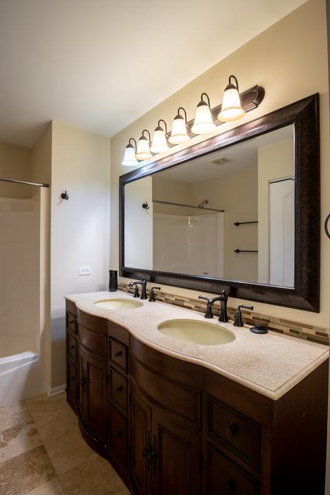 2101 W Silverleaf Ct, Addison, IL 60101 photo 37