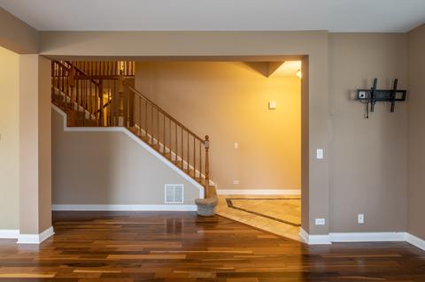 2101 W Silverleaf Ct, Addison, IL 60101 photo 7