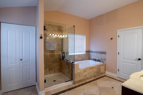 2101 W Silverleaf Ct, Addison, IL 60101 photo 33
