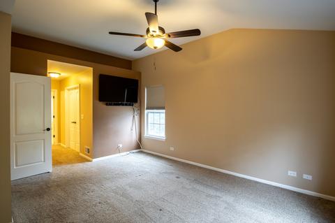 2101 W Silverleaf Ct, Addison, IL 60101 photo 30