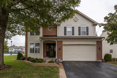 2101 W Silverleaf Ct, Addison, IL 60101 photo 2